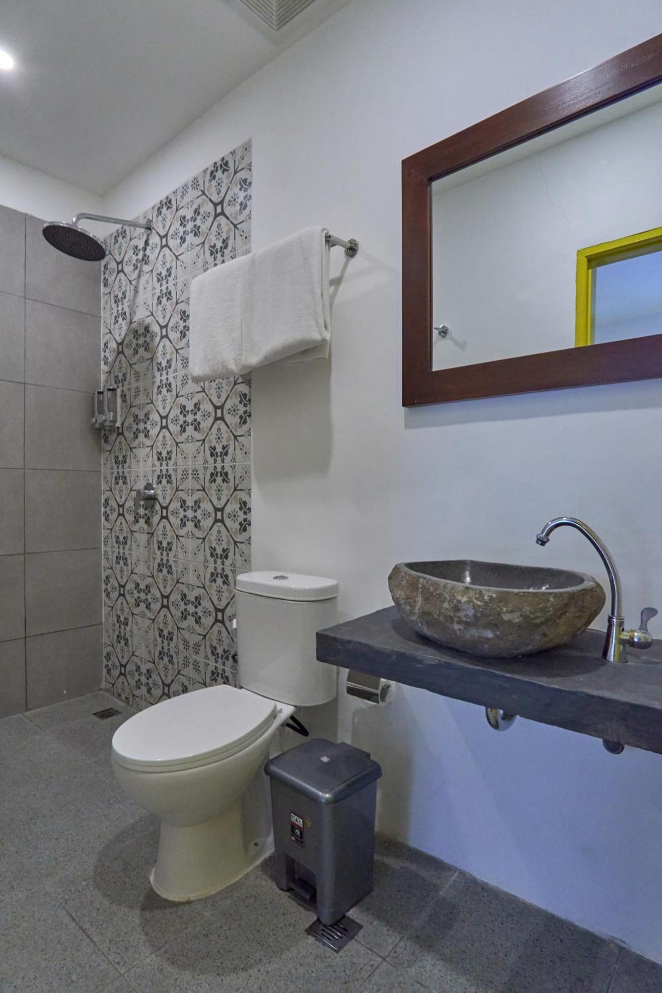 Attara Inn Senggigi Exteriör bild